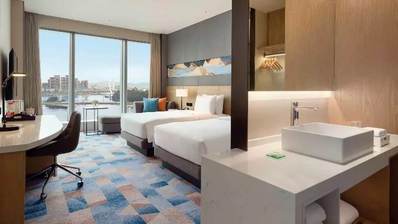 Quarto superior, Polo