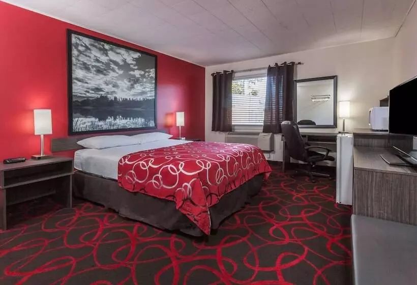 スイート, Super 8 By Wyndham Kirkland Lake