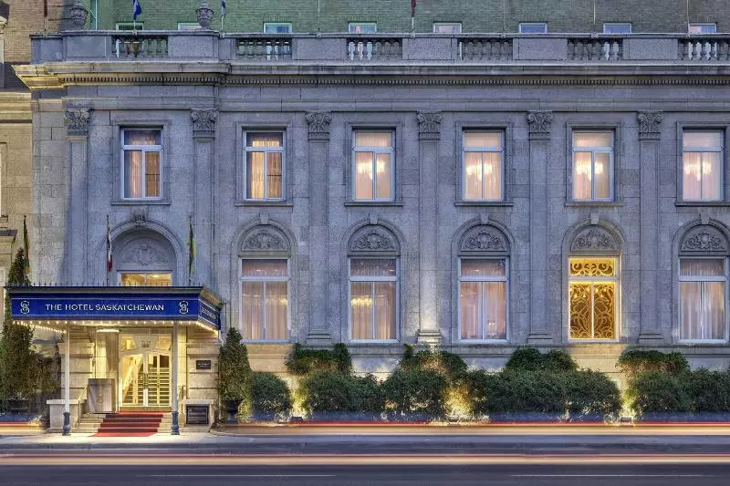 اتاق استاندارد با تخت بزرگ, The Hotel Saskatchewan, Autograph Collection