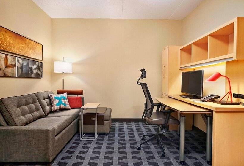 جناح, Towneplace Suites By Marriott London