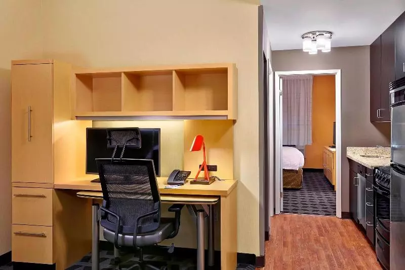 سوئیت با تخت بزرگ, Towneplace Suites By Marriott London