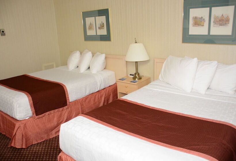 חדר סטנדרט שתי מיטות זוגיות, Travelodge By Wyndham Lethbridge