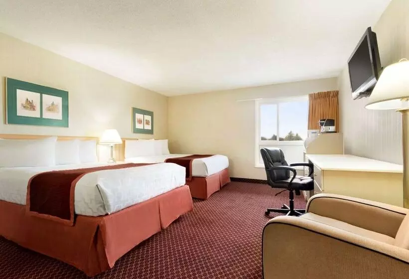 اتاق استاندارد, Travelodge By Wyndham Lethbridge
