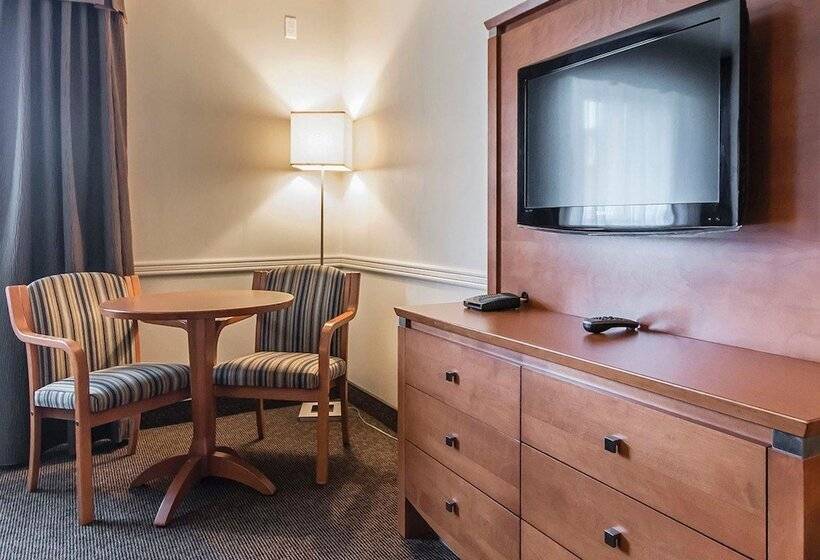 デラックスルーム, Quality Inn Rouynnoranda