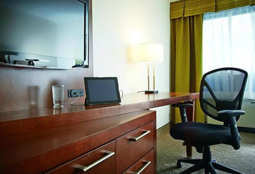 Executive-huone, Quality Inn Rouynnoranda