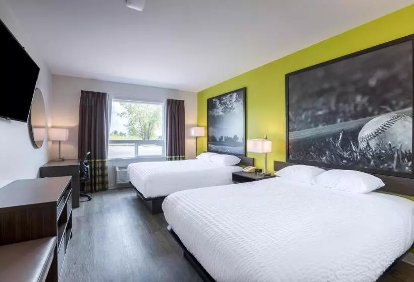 اتاق استاندارد, Super 8 By Wyndham Winnipeg East Mb