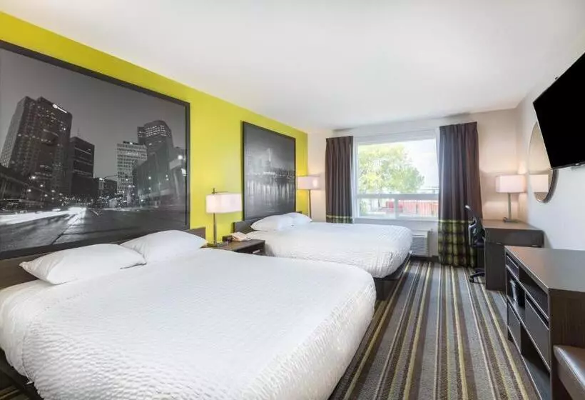 اتاق استاندارد, Super 8 By Wyndham Winnipeg East Mb