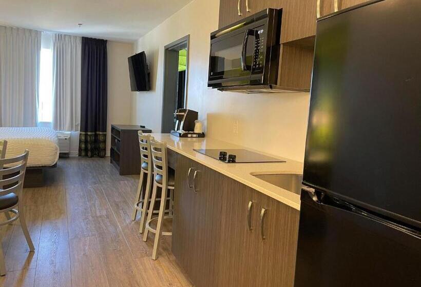 آپارتمان 1 خوابه, Super 8 By Wyndham Winnipeg East Mb