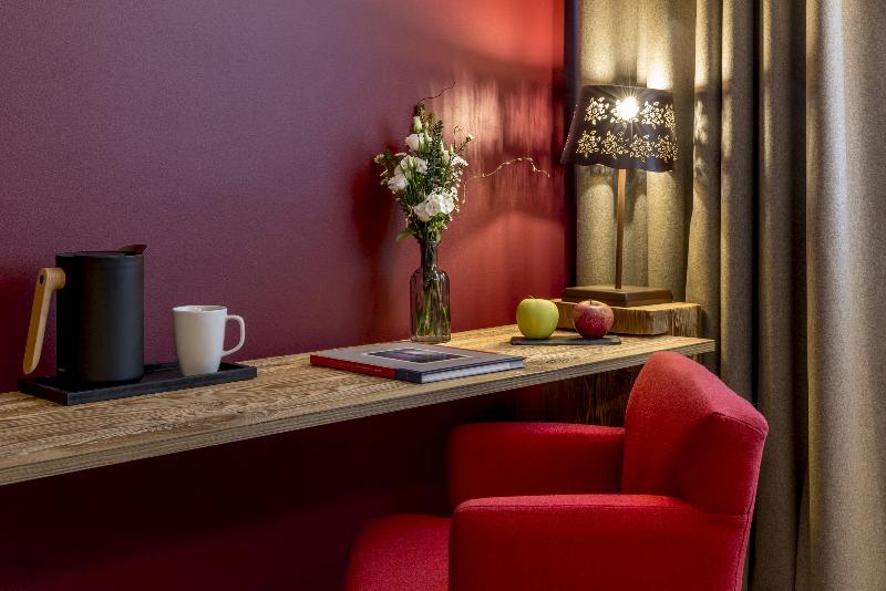 غرفة قياسية, Edelweiss Manotel