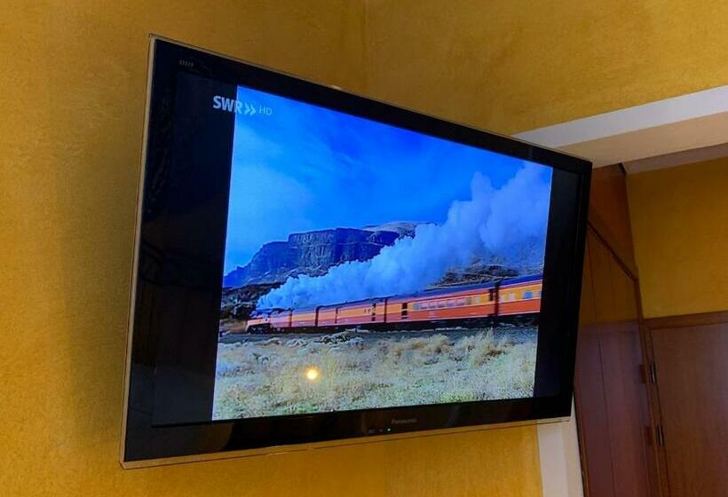 اتاق استاندارد, &hostel Montarina