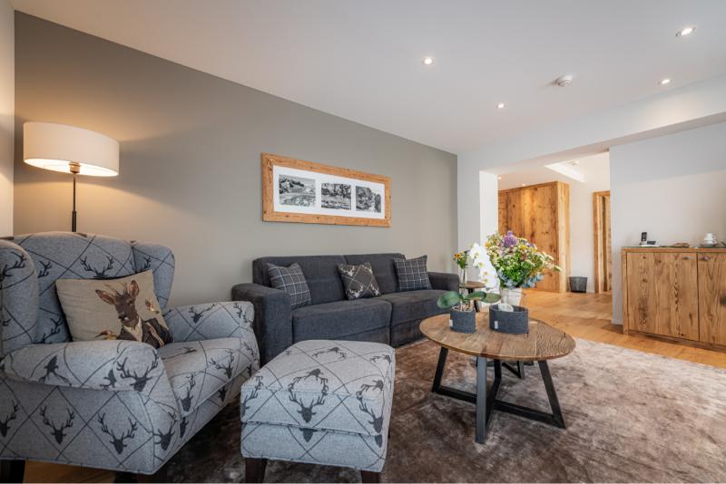 غرفة قياسية, Adula