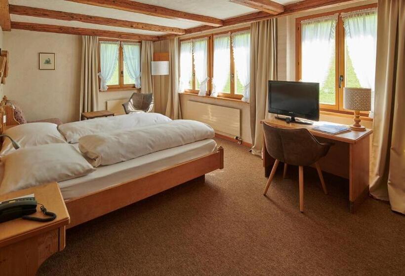 コンフォートルーム, Alphorn