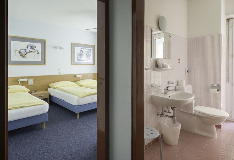 Standard Trippelrum, Atlantico Self Check In