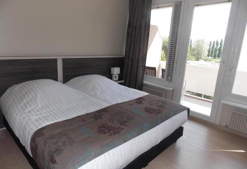 Номер Superior, Castel