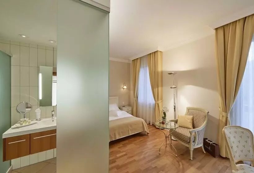 Basic Room, Eden Spiez