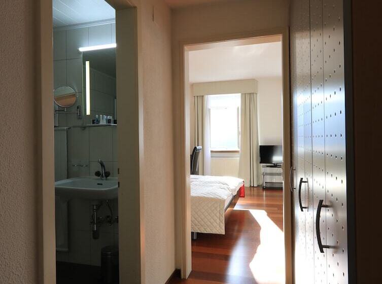 חדר סטנדרט, Europe