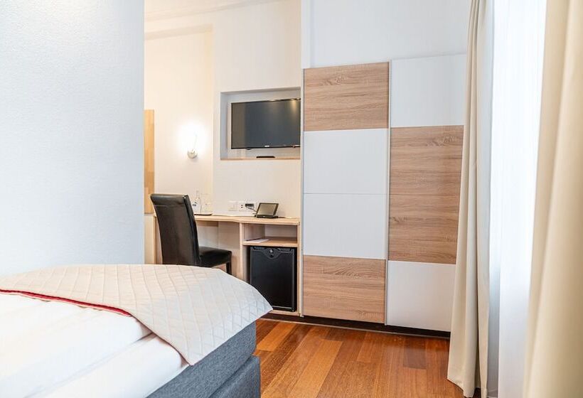 스탠다드 싱글 룸, Europe