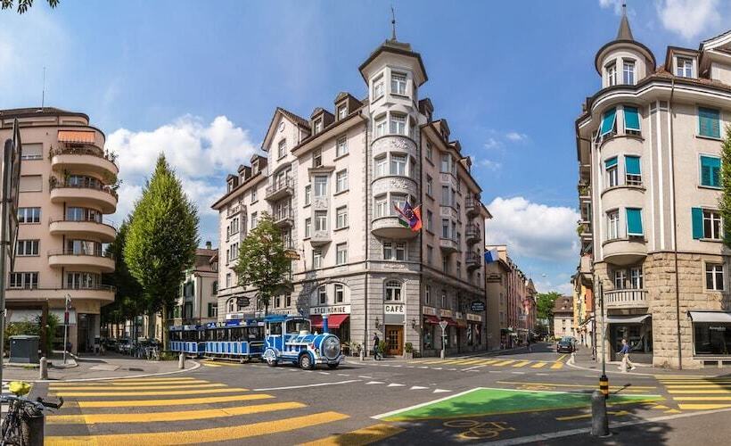 Pokój Standard Trzyosobowy, Drei Könige