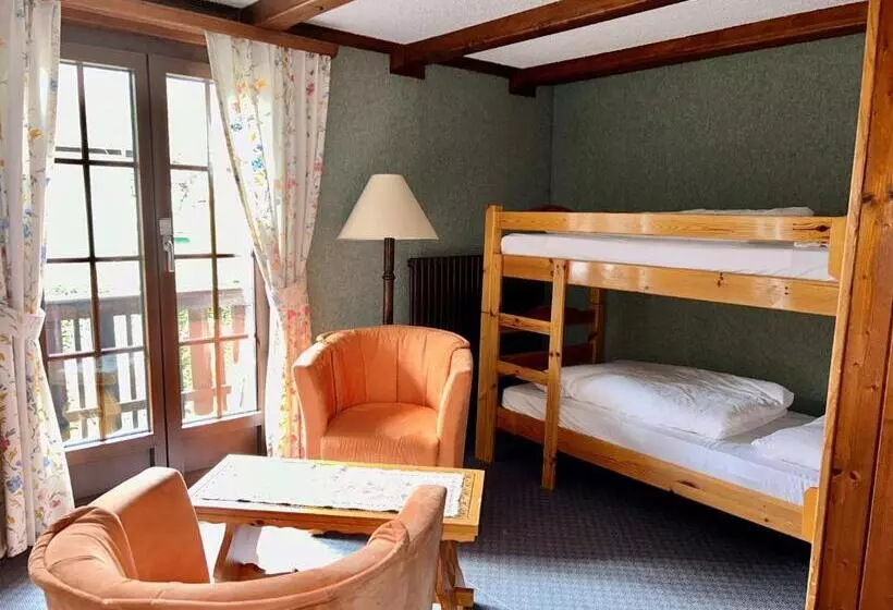 اتاق استاندارد چهار تخته, B & B Hôtel Aux Mille Etoiles