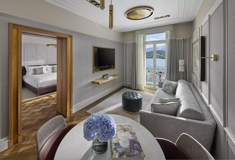 Suite with lake view, Mandarin Oriental Palace, Luzern