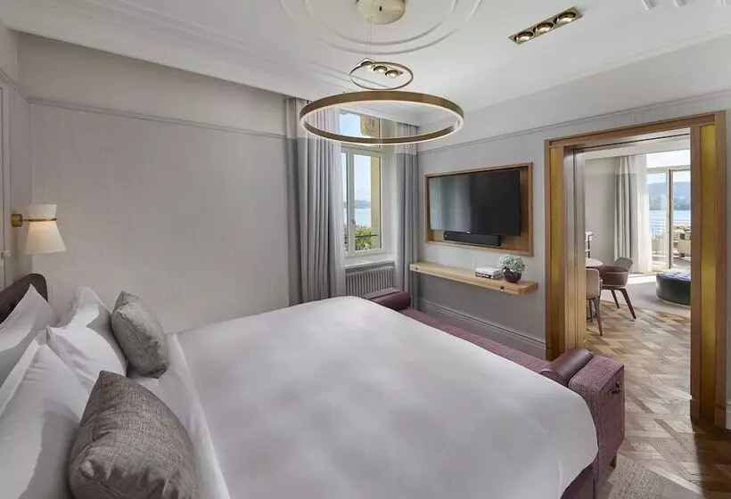Suite with lake view, Mandarin Oriental Palace, Luzern
