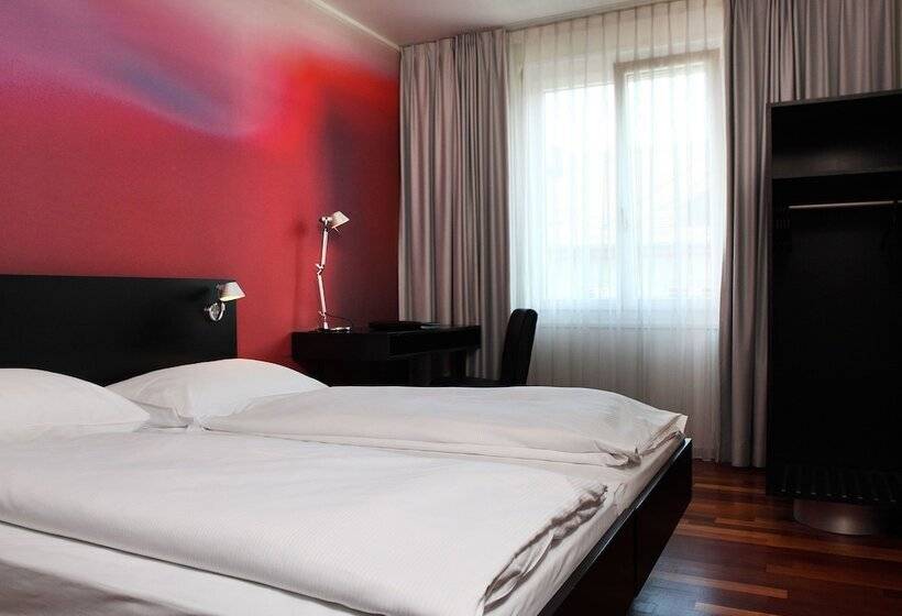 Quarto Comfort, Montana Zurich