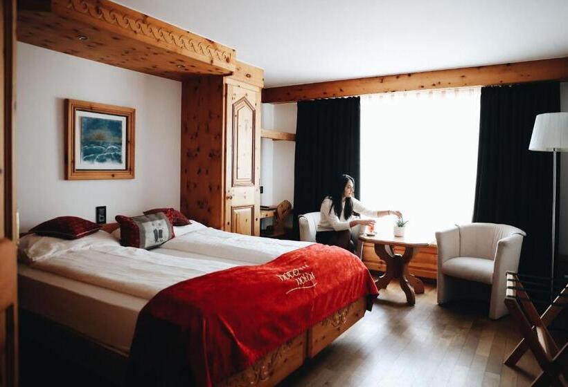 חדר סופריור, Nolda