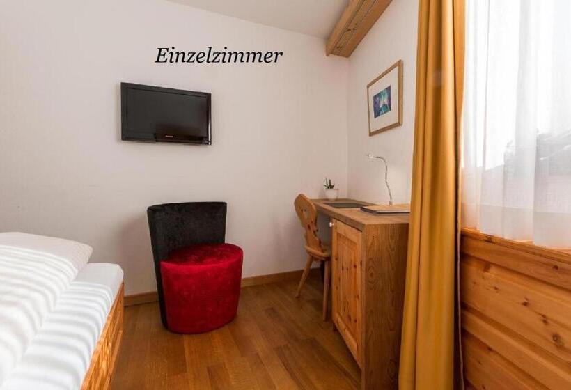 חדר סטנדרט יחיד, Nolda