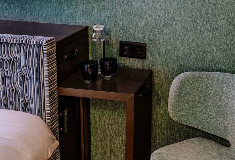 Quarto standard, Opera Hotel Zürich