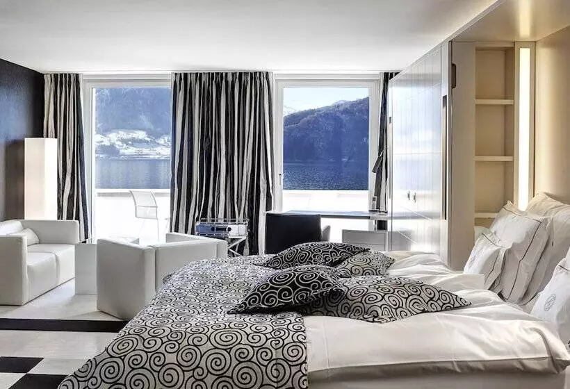 湖の見えるジュニアスイート, Park Hotel Vitznau