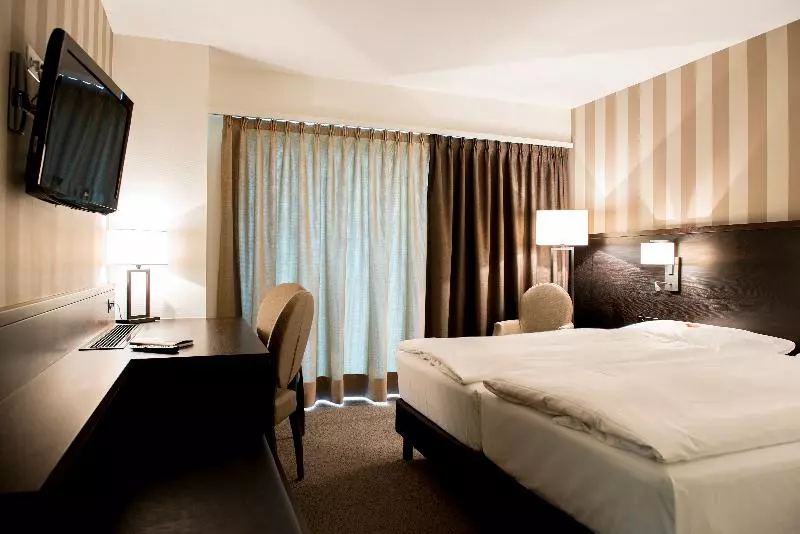 Family Room, Park Hotel Winterthur