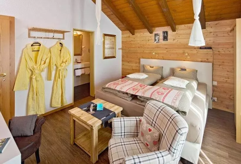 Premium room w/ mountain view, Restaurant Bürchnerhof