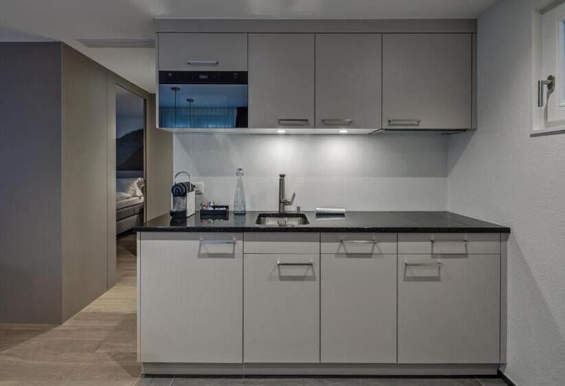 家庭公寓, Royal St Georges Interlaken Mgallery Collection