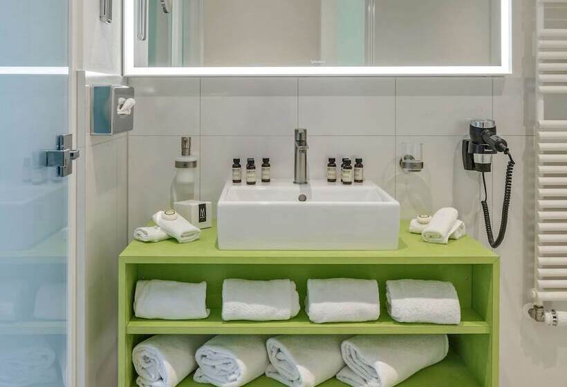 家庭公寓, Royal St Georges Interlaken Mgallery Collection