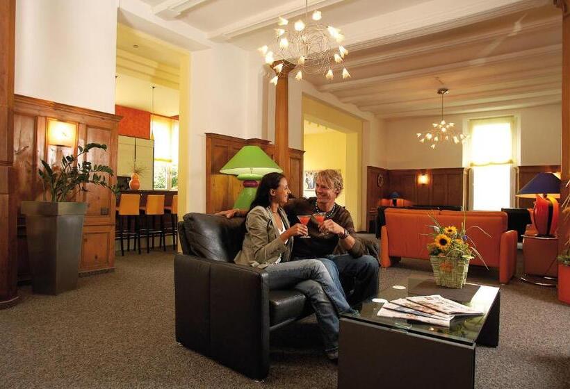 Семейный Номер, Schweizerhof