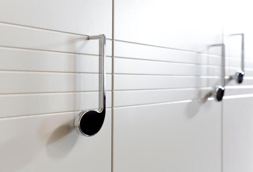 带城市景观的标准间, Schweizerhof Luzern