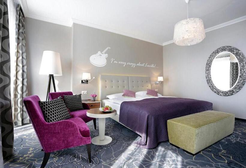 豪华湖景房, Schweizerhof Luzern