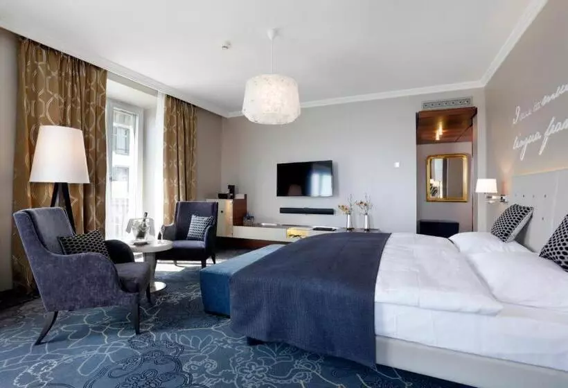 Junior Suite, Schweizerhof Luzern