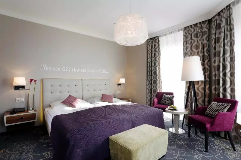 Habitació Estàndard Vista Ciutat, Schweizerhof Luzern