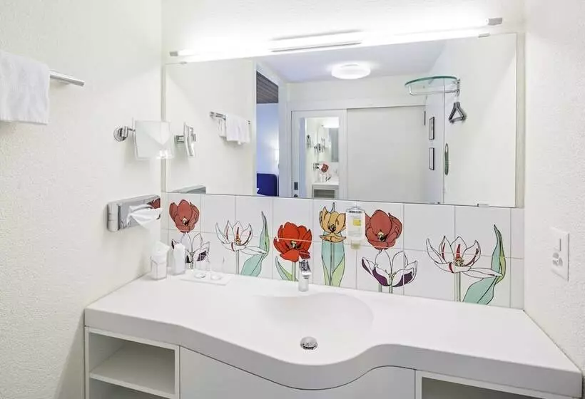 スタンダードルーム, Stella Swiss Quality