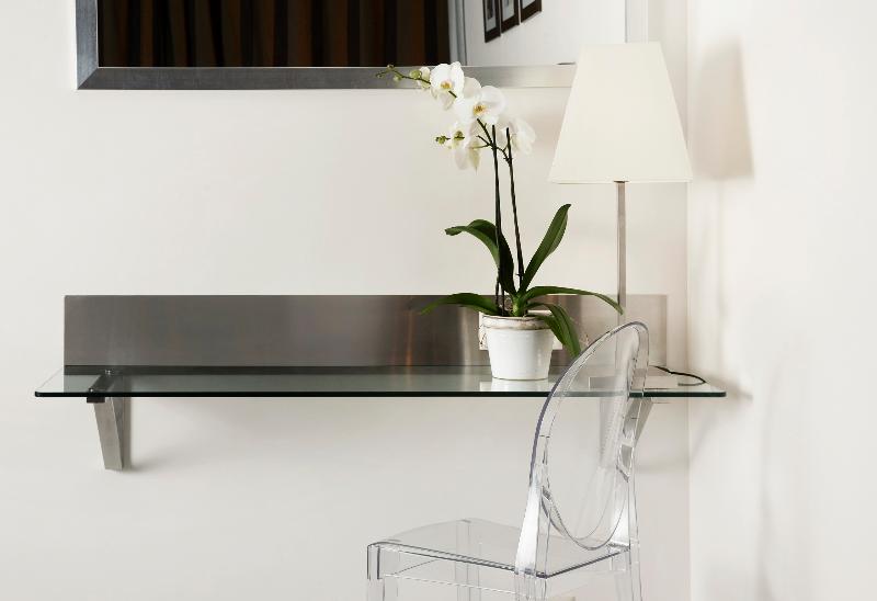 اتاق استاندارد یک نفره, Suisse