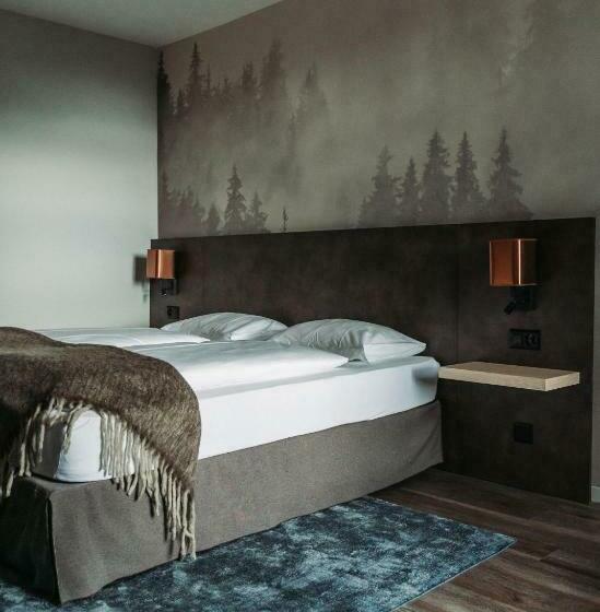 Standardrum, The Hey Hotel