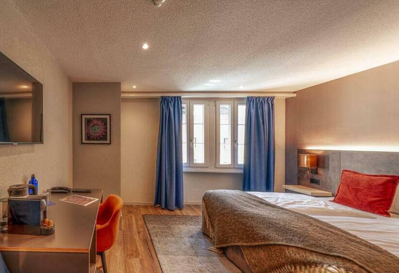 Номер Стандарт, The Hey Hotel