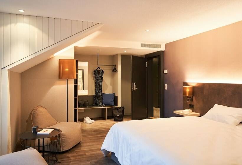 Номер Стандарт, The Hey Hotel