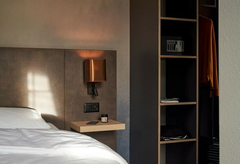 スタンダードシングルルーム, The Hey Hotel