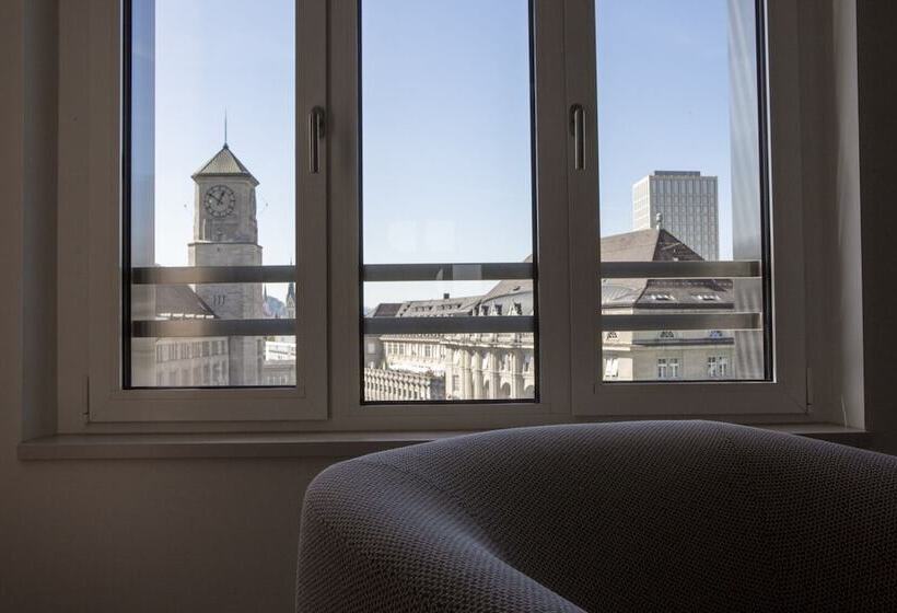 1ベッドルームアパートメント, Walhalla