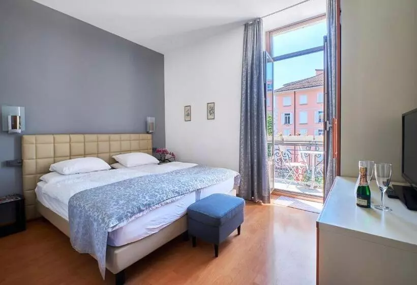 Comfort room with balcony, Zurigo Downtown