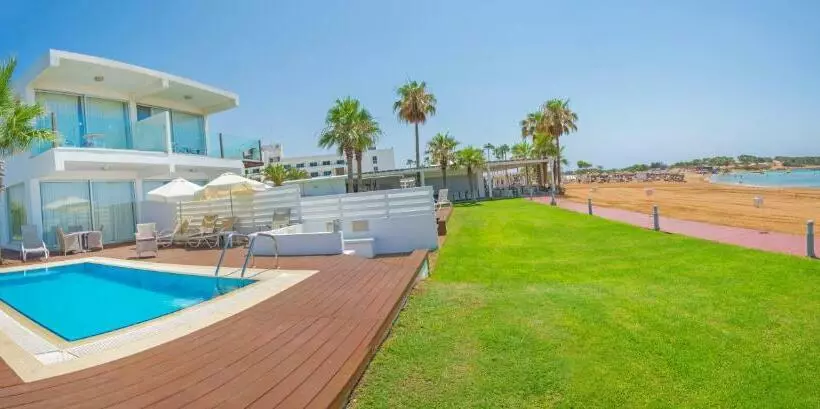 プレジデントスイートルーム, Dome Beach Marina Hotel & Resort