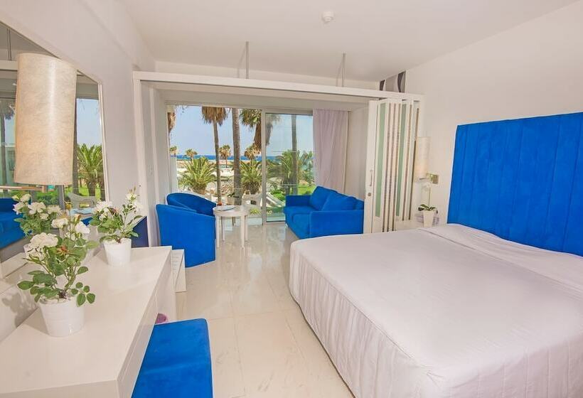 패밀리 룸 바다 전망, Dome Beach Marina Hotel & Resort