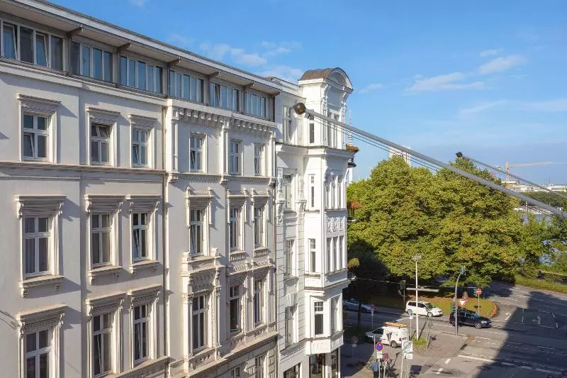 اتاق لوکس با تخت بزرگ, Atlantic Hamburg, Autograph Collection